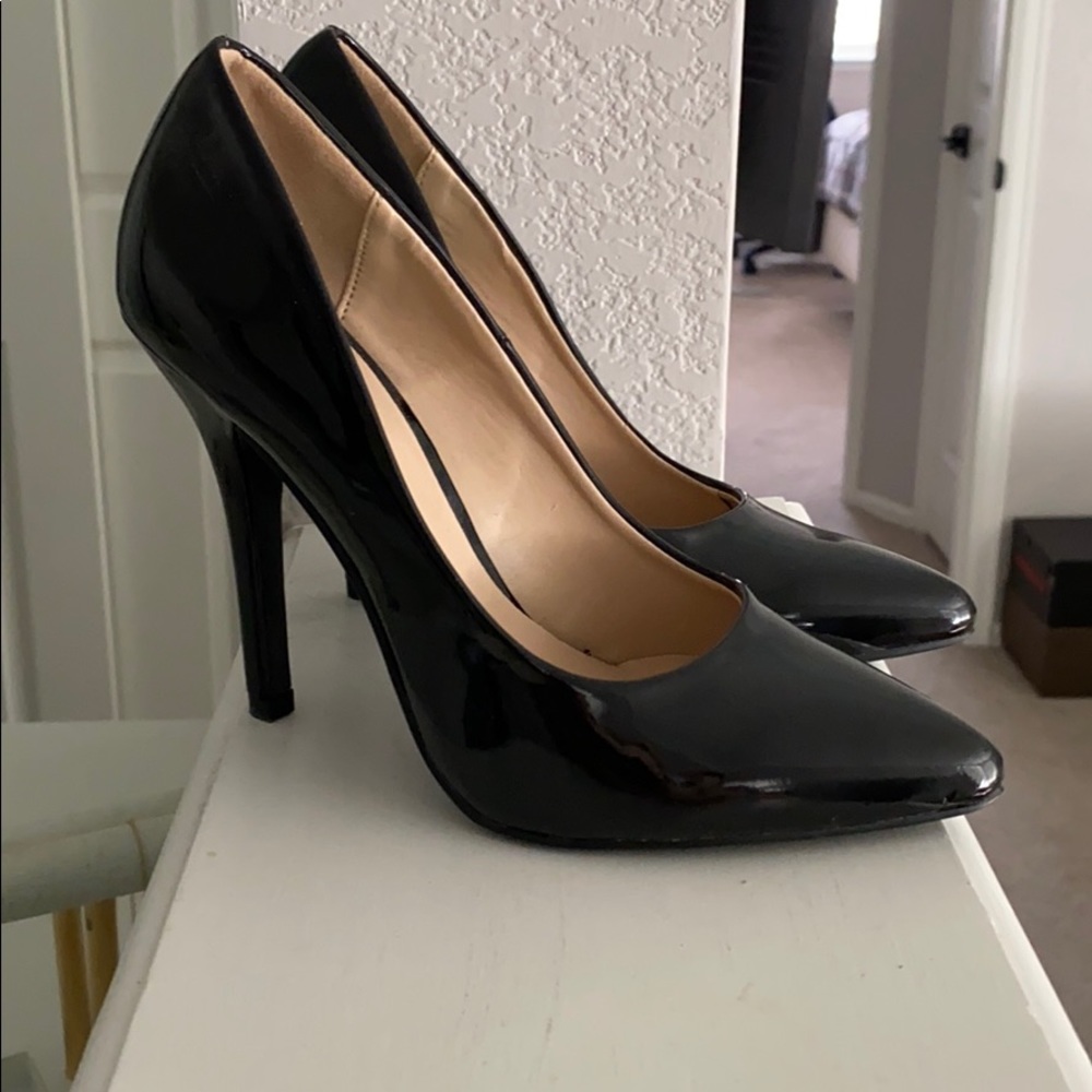 Black heels